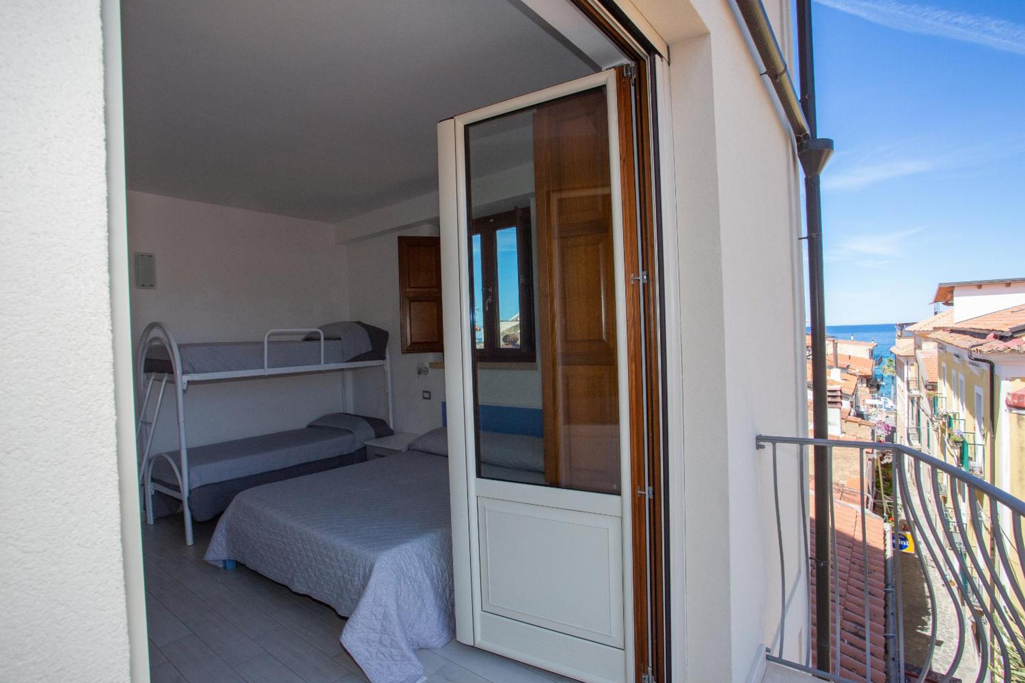 Odissea Residence E Rooms Santa Maria di Castellabate Habitación foto