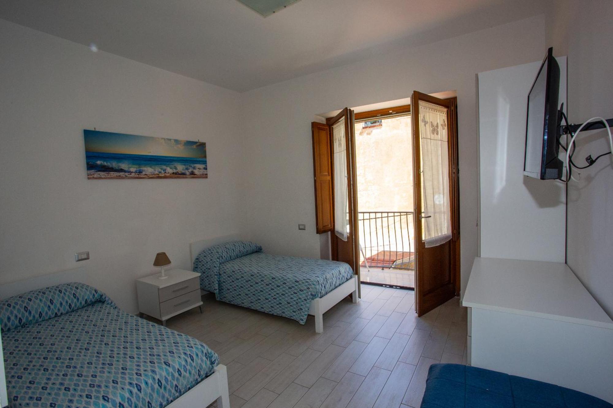 Odissea Residence E Rooms Santa Maria di Castellabate Habitación foto