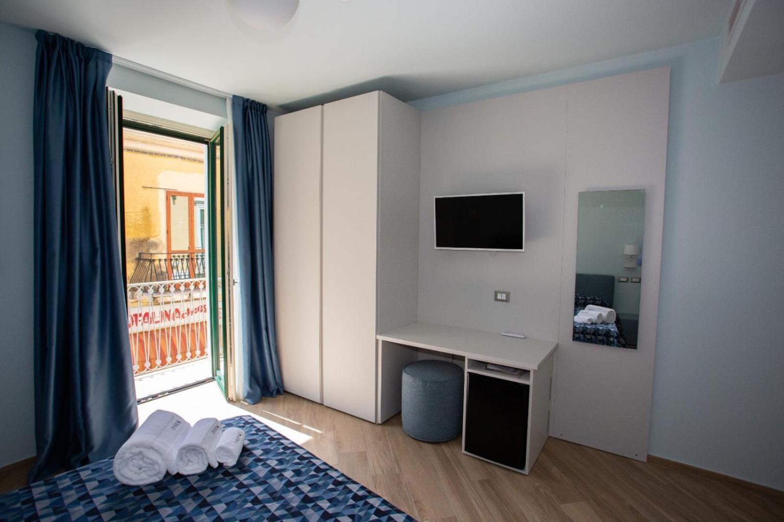 Odissea Residence E Rooms Santa Maria di Castellabate Exterior foto