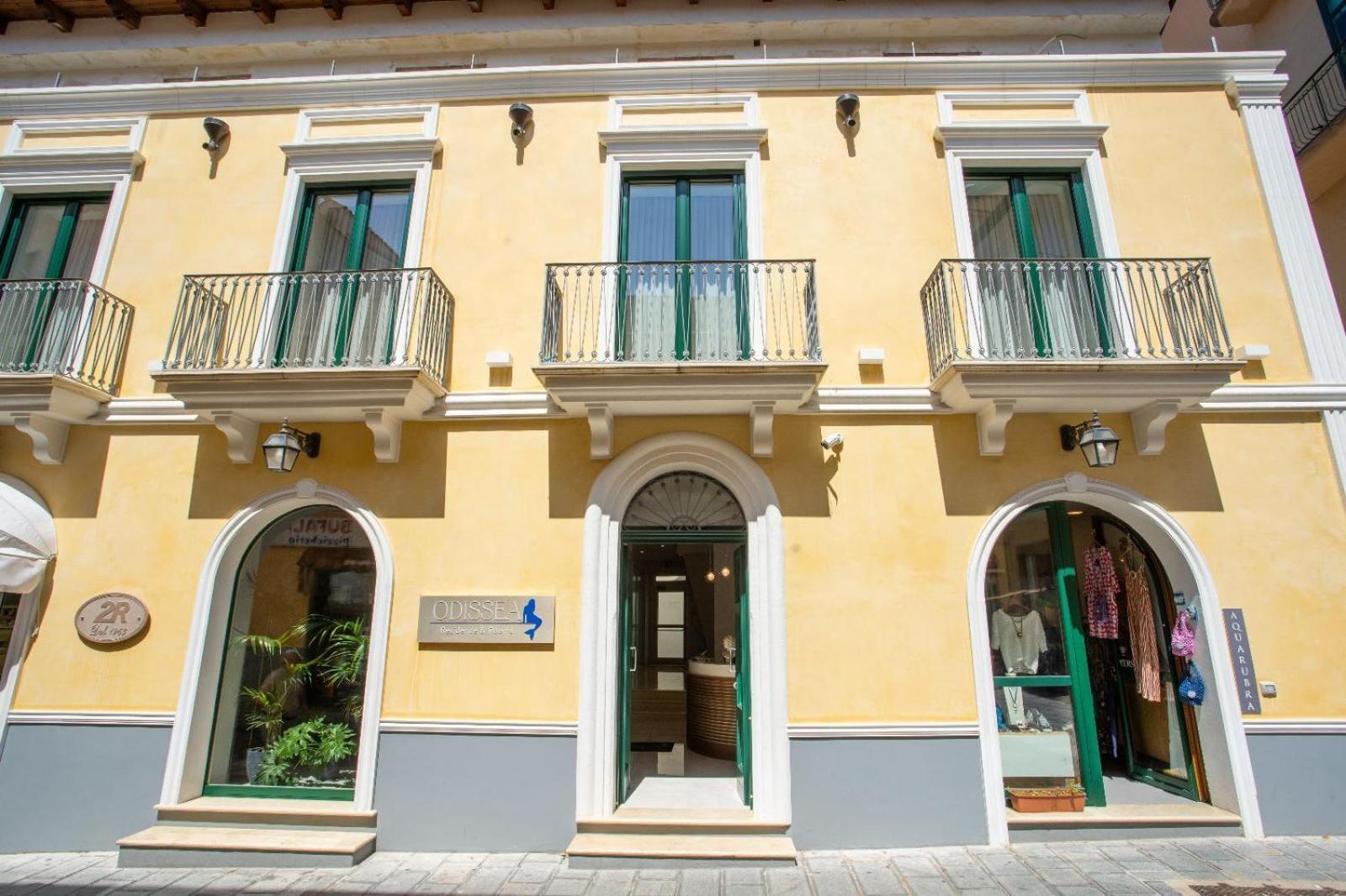 Odissea Residence E Rooms Santa Maria di Castellabate Exterior foto
